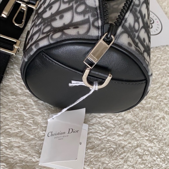 🚫SOLD🚫 DIOR Oblique Roller Shoulder Bag - Picture 4 of 8